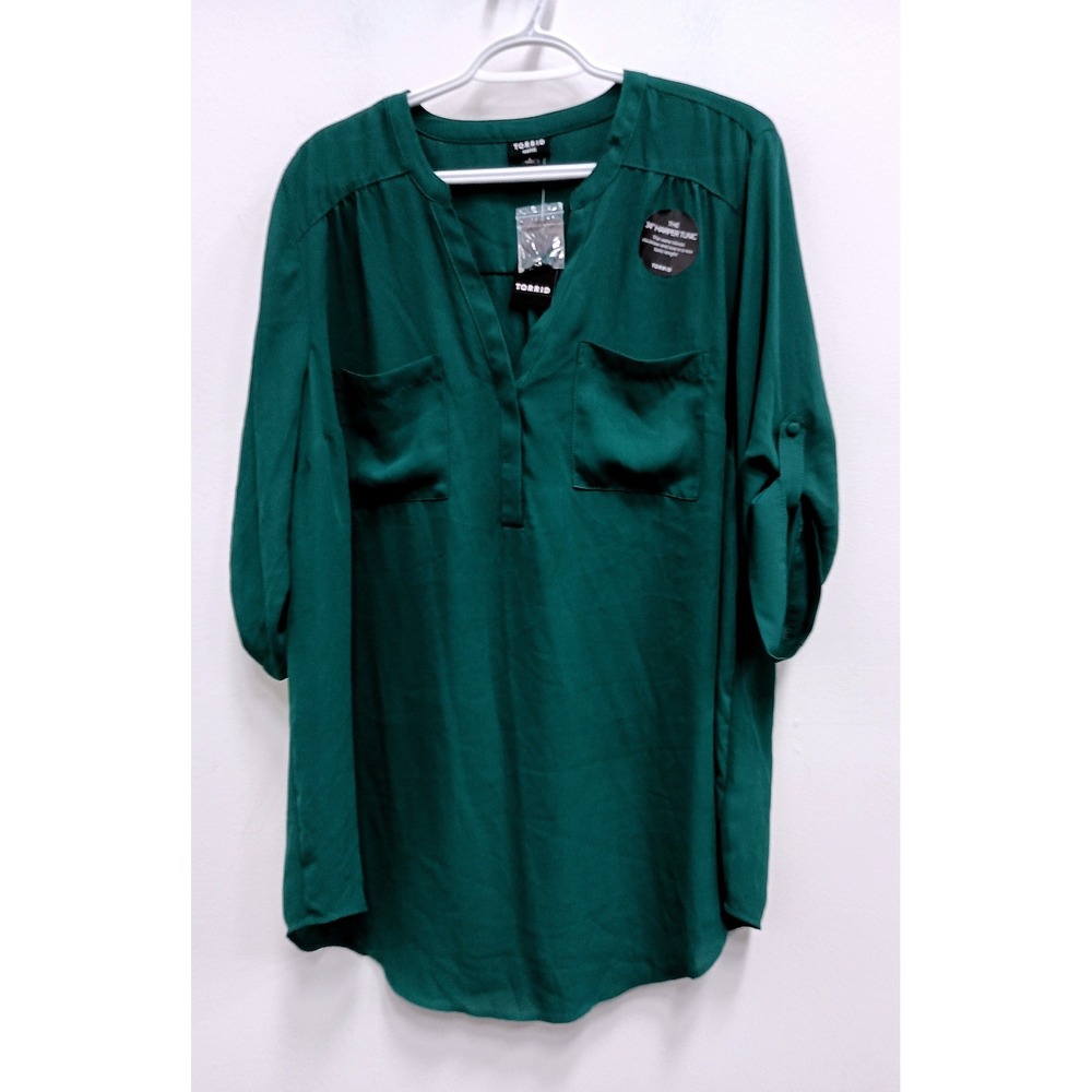 Torrid Harper Tunic Top Womens 1X Green Georgette Pullover Blouse Workwear